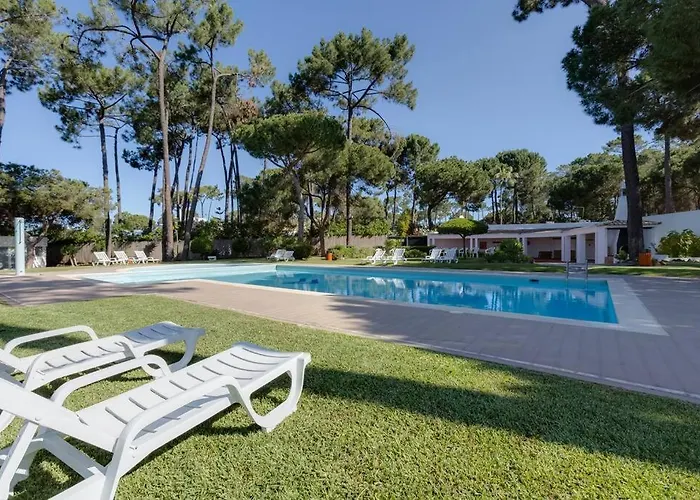 아파트 Planalto - Cosy House For 4 In A Private With Pool At Vilamoura *
