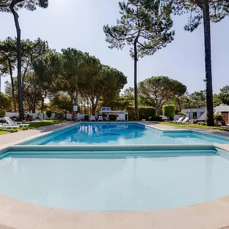 Planalto - Cosy House For 4 In A Private With Pool At Vilamoura Apartment *