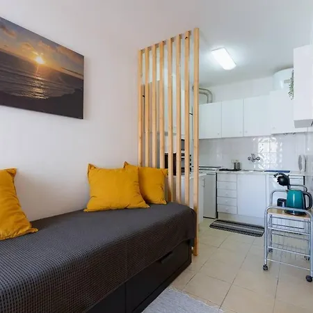 Apartment Planalto - Cosy House For 4 In A Private With Pool At Vilamoura *