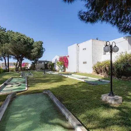 Lägenhet Planalto - Cosy House For 4 In A Private With Pool At Vilamoura *